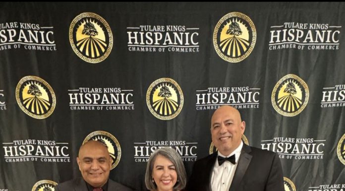 Víctor Martínez recibe el Premio del Presidente 2026 por su impacto comunitario radial