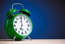 Cambio de horario en EE.UU. podría afectar las transmisiones de radio AM