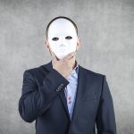 ¿Puede el anonimato revitalizar la radio?