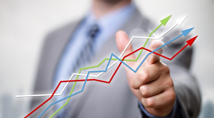 Mercado publicitario se mantiene estable mientras lo digital lidera el crecimiento