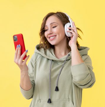 Los 20 Podcasts más escuchados en Latinoamérica / febrero 2026