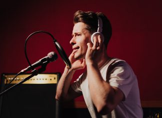 RIAA: Ingresos de música grabada alcanzaron los 11,500 millones de dólares en 2025