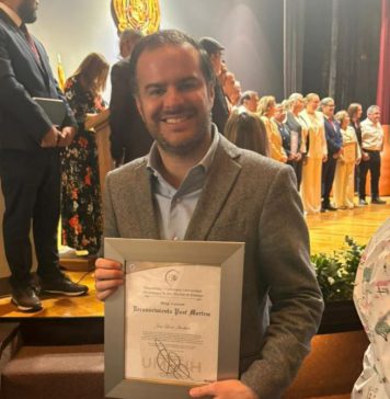 Dan reconocimiento póstumo a José Laris Iturbide, pilar de la radio en México