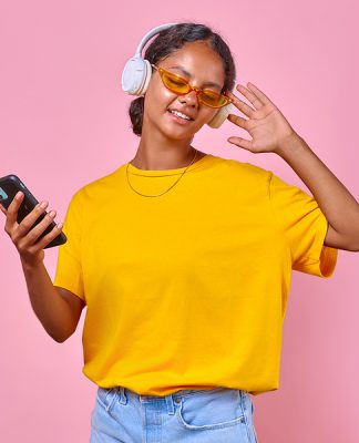 Menos podcasts nuevos, más activos: el giro del mercado en 2026