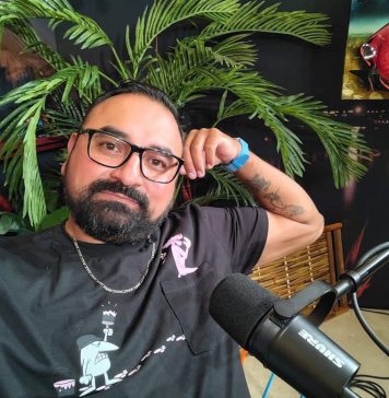 Carlos ‘El Choco’/Creador digital; La construcción de la comedia desde el escenario y el podcast