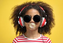 Grupos radiofónicos más escuchados vía online en LATAM / abril 2026