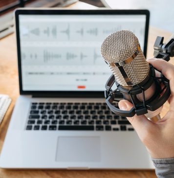 Cómo crear un anuncio comercial de radio en pleno 2026