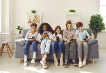 La Generación Alpha no sintoniza, interactúa: el reto urgente para la radio