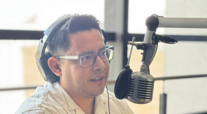 Roger De León/KY 104.5 FM; “La radio necesita conectar más allá del aire”