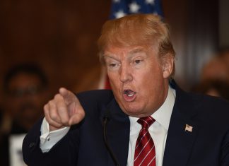 Corte Suprema da a Trump el poder de destituir a comisionados de la FCC
