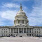 Senado de EE. UU. impulsa ley para combatir clones de voz creados con IA