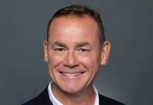 Michael Christenson suma la presidencia a su cargo como CEO de Entravision