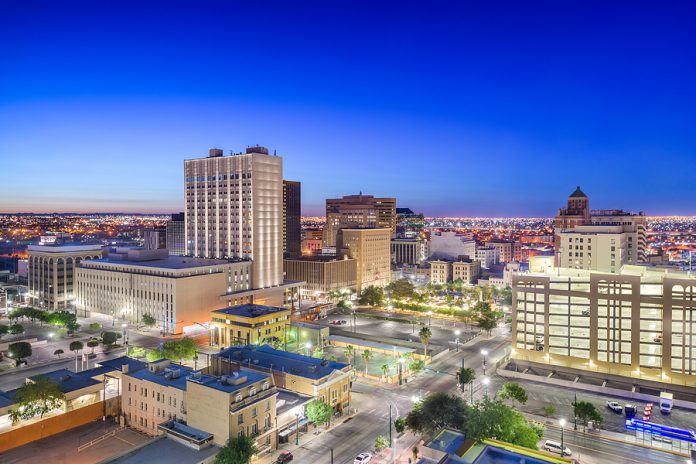 El Paso, Texas, USA downtown city skyline at dusk with Juarez,