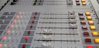Radio hispana en EE. UU.: Balance del primer semestre de 2026