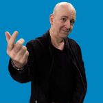 De radio a TV: Iñaki Manero relanza ‘En Los Cuernos de la Luna’