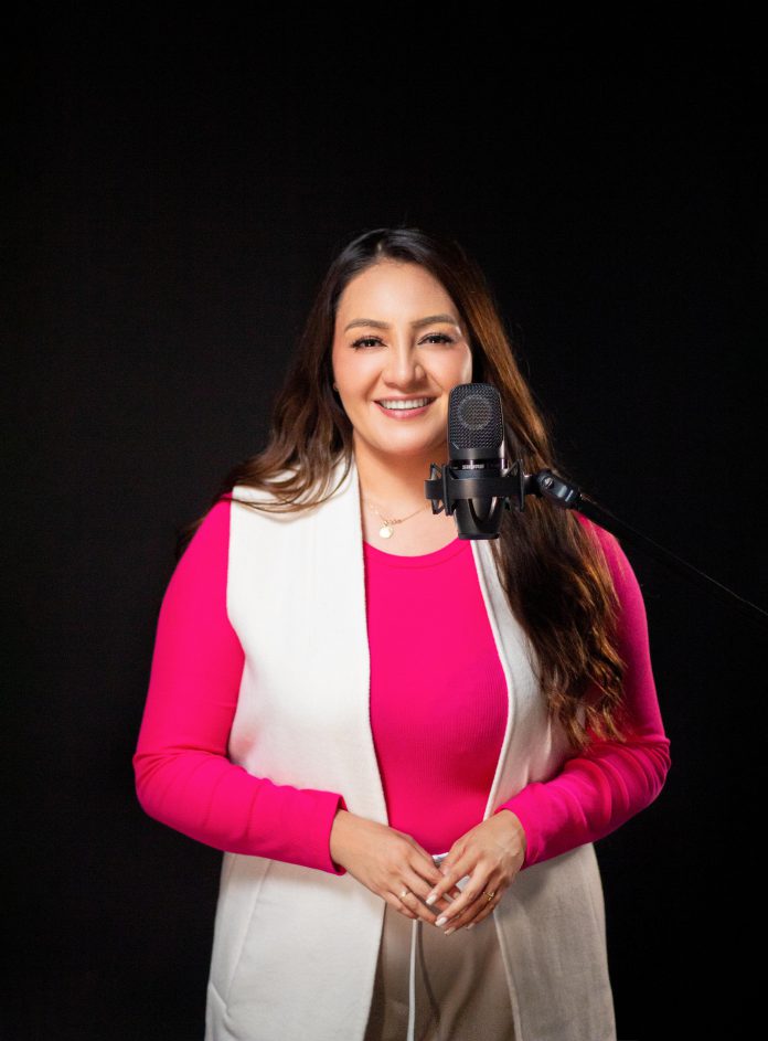 Claudia Estrella