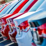 Concesionarios de autos aumentan inversión publicitaria pese a caída en ventas