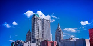 Ratings/septiembre 2026: Tulsa (Oklahoma) y Bakersfield (California)