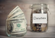 Techsurvey: Oyentes de radio pública aumentan apoyo y donaciones en EE. UU.