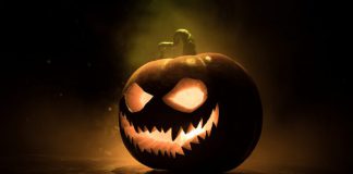 4 dinámicas para implementar en la radio durante la spooky season
